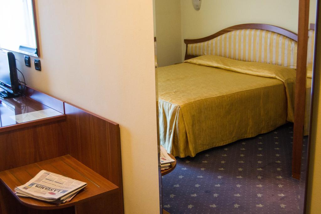 Hotel San Clemente SantʼArcangelo di Romagna Zewnętrze zdjęcie